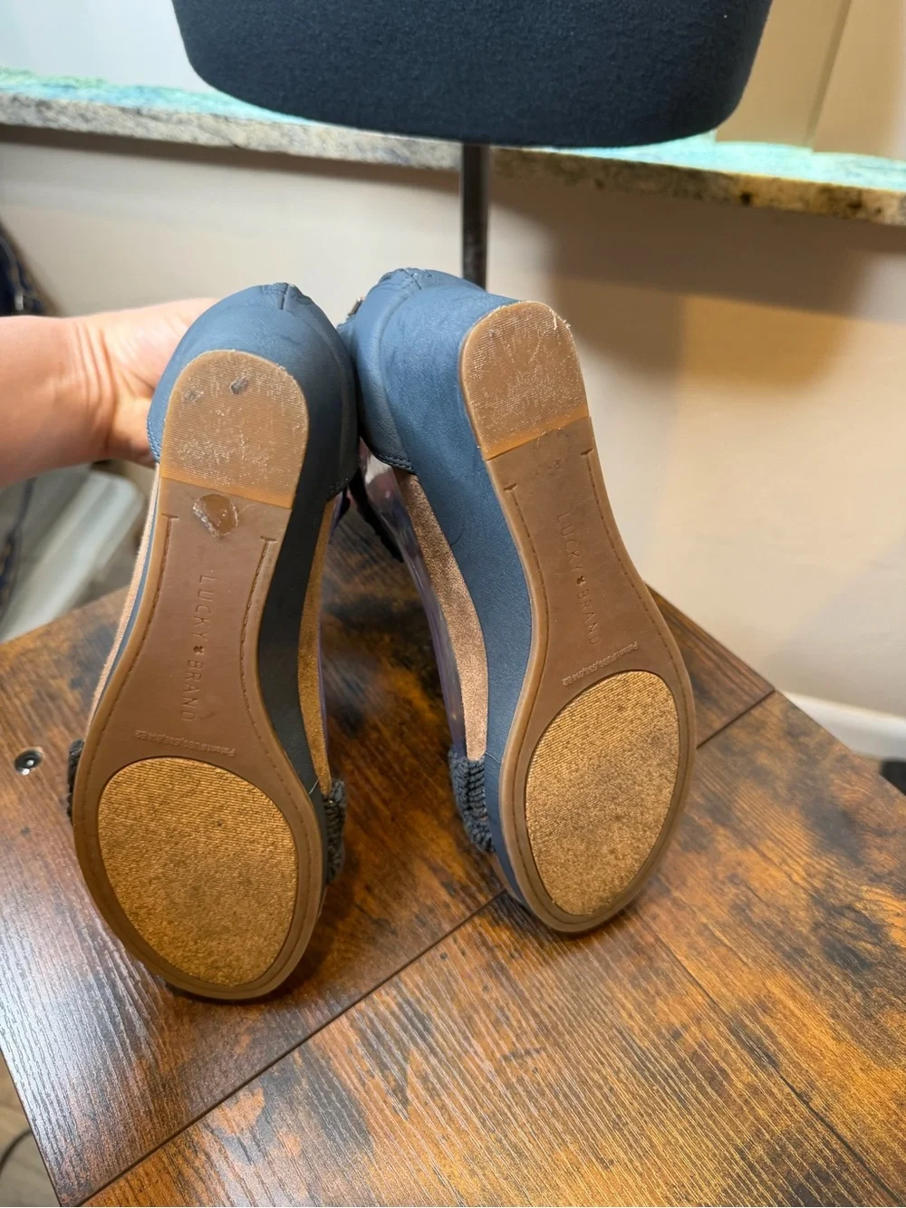 Lucky Brand Kaydyn crochet wedge sandals in Navy blue Size 7